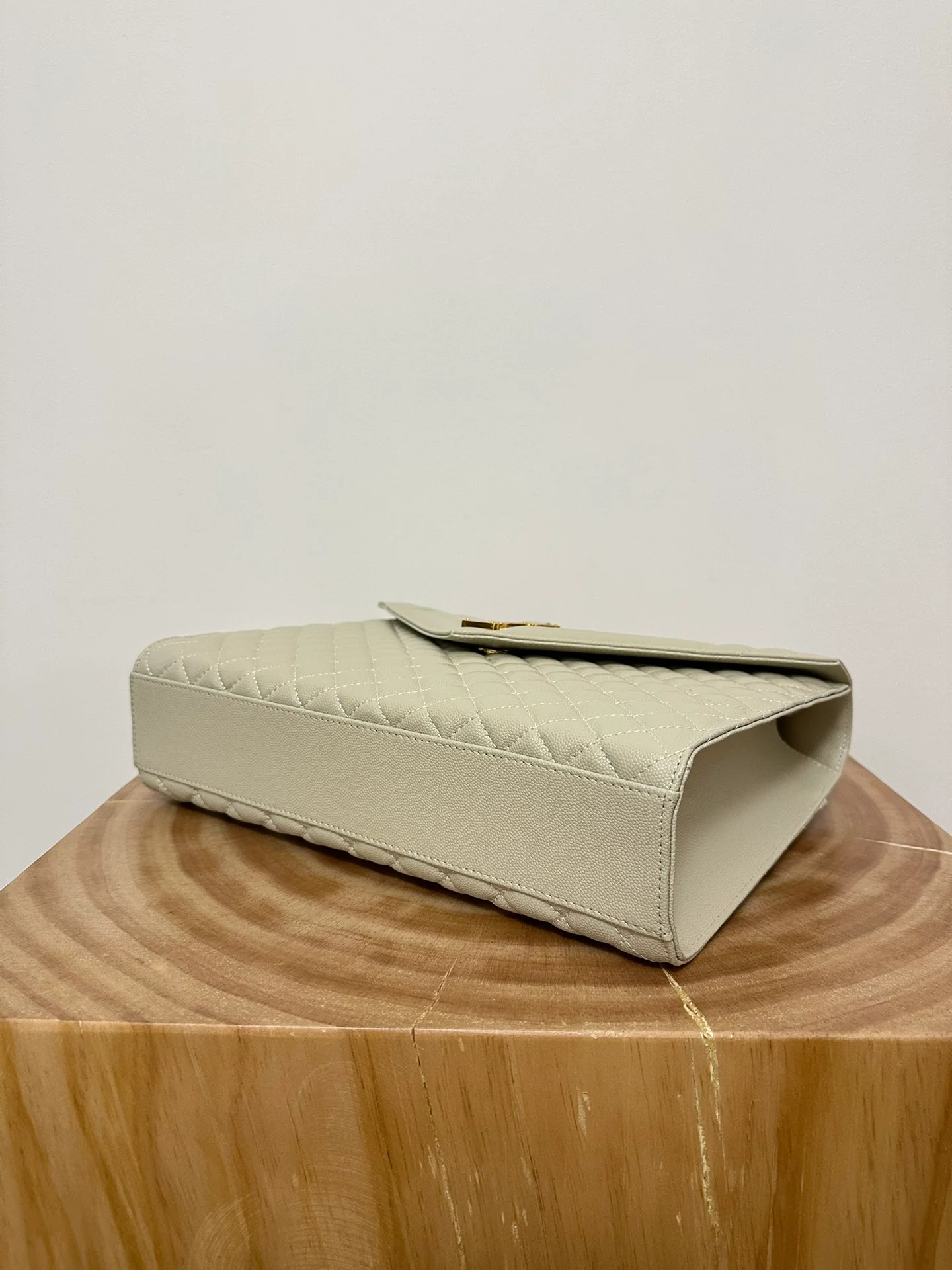 YSL Envelope - Off white