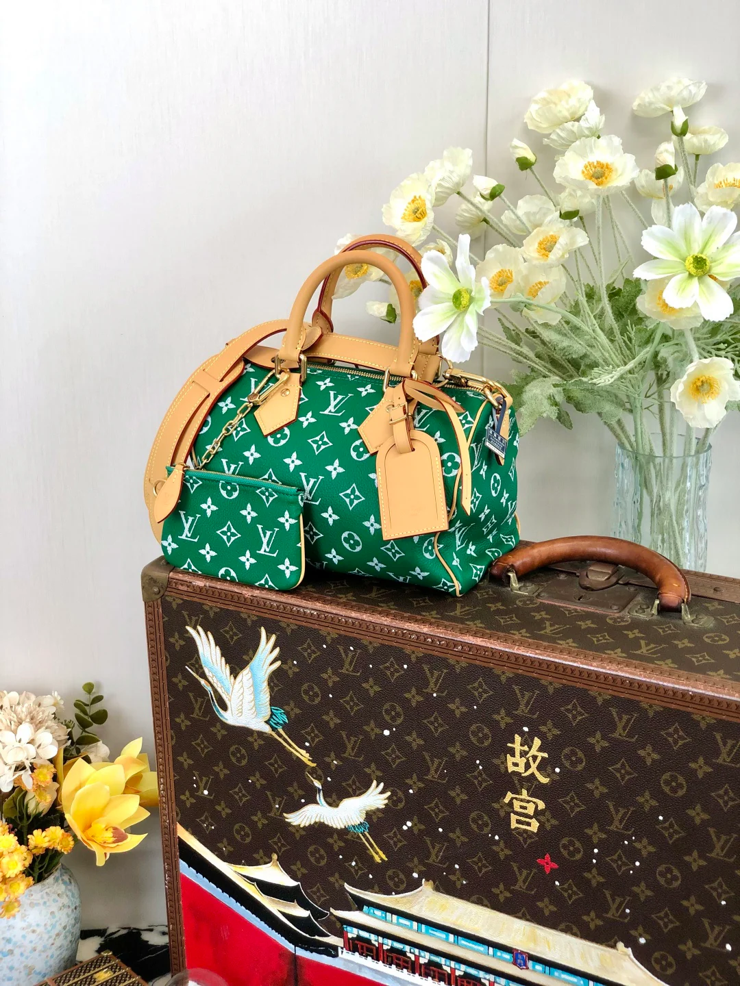 LV-m24423 Травянисто-зеленый