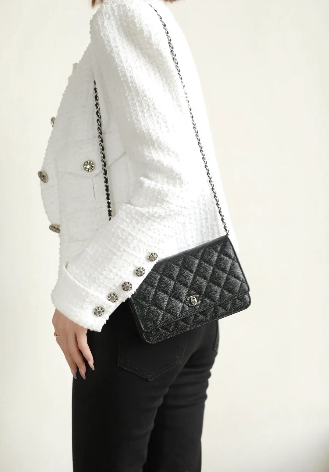 Chanel WOC Черное золото