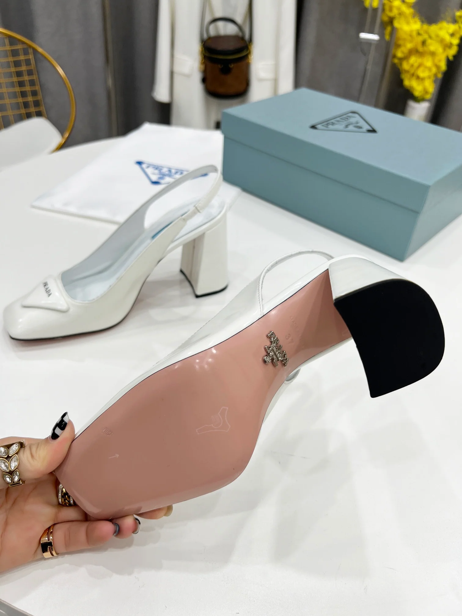 Туфли Prada - Prada - босоножки на высоком каблуке - белые