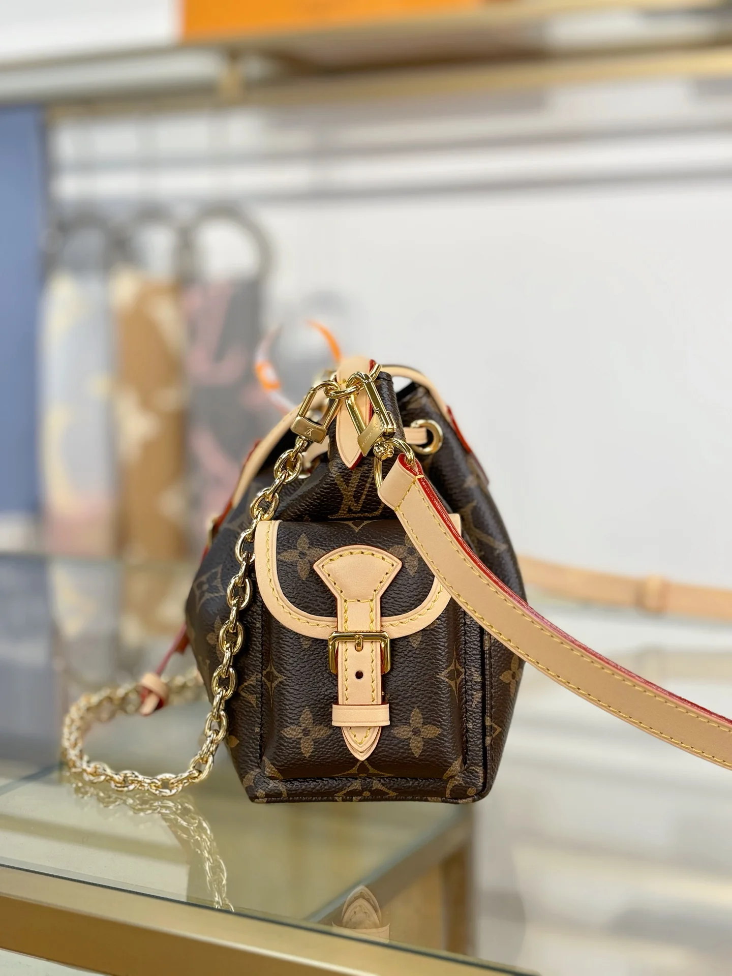 LV-mb163c-odyssee-handbag-classic monogram