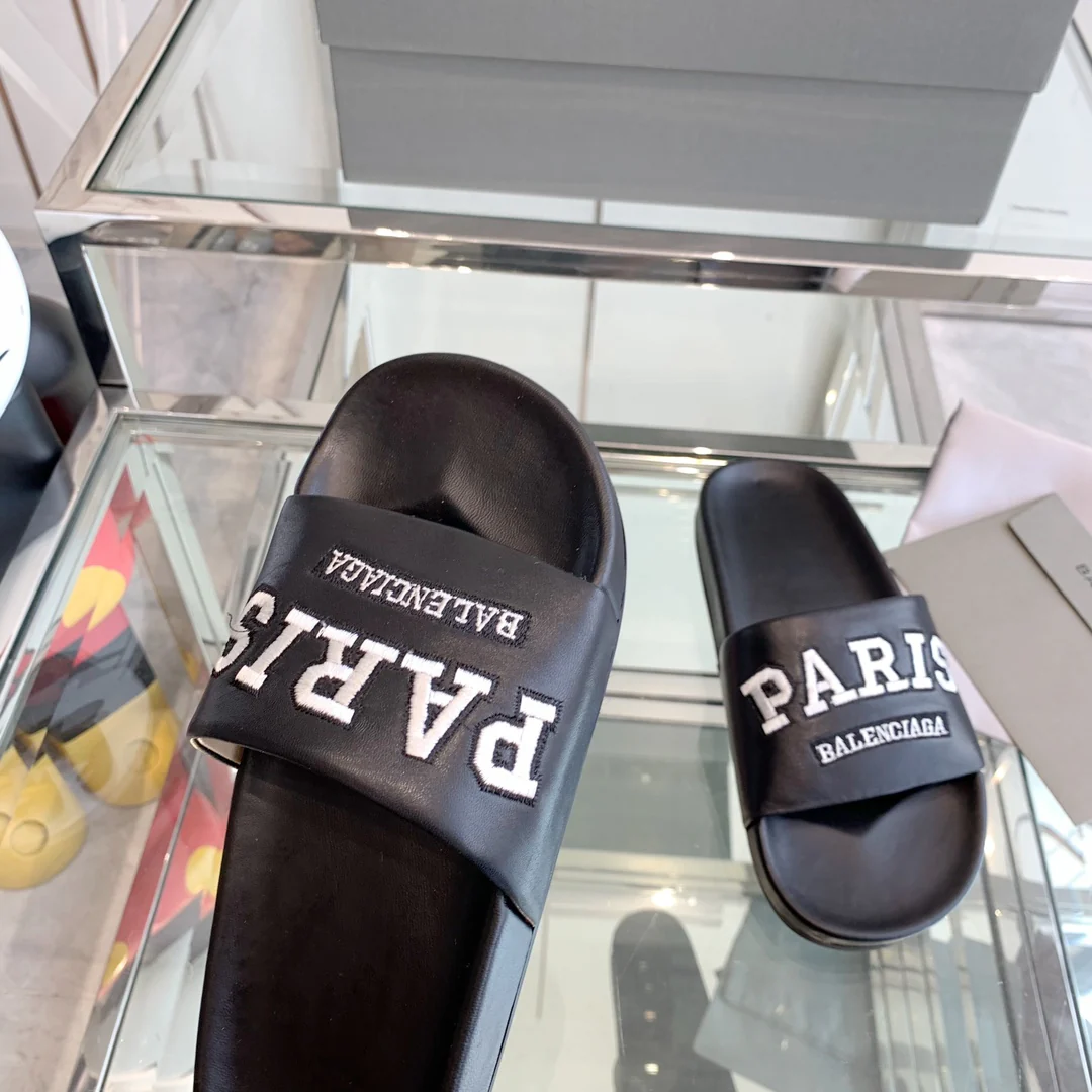 Тапочки Balenciaga Letter - унисекс - черные