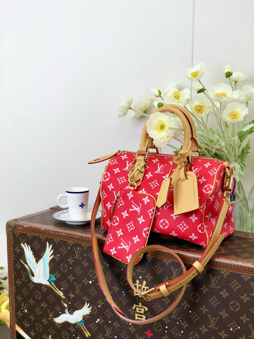 LV-m24425 Национальный флаг - Красный