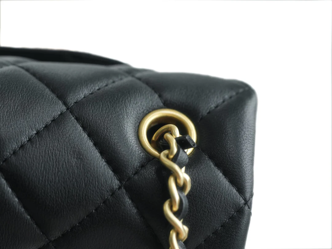 Chanel 23c Gold Ball Mini Black