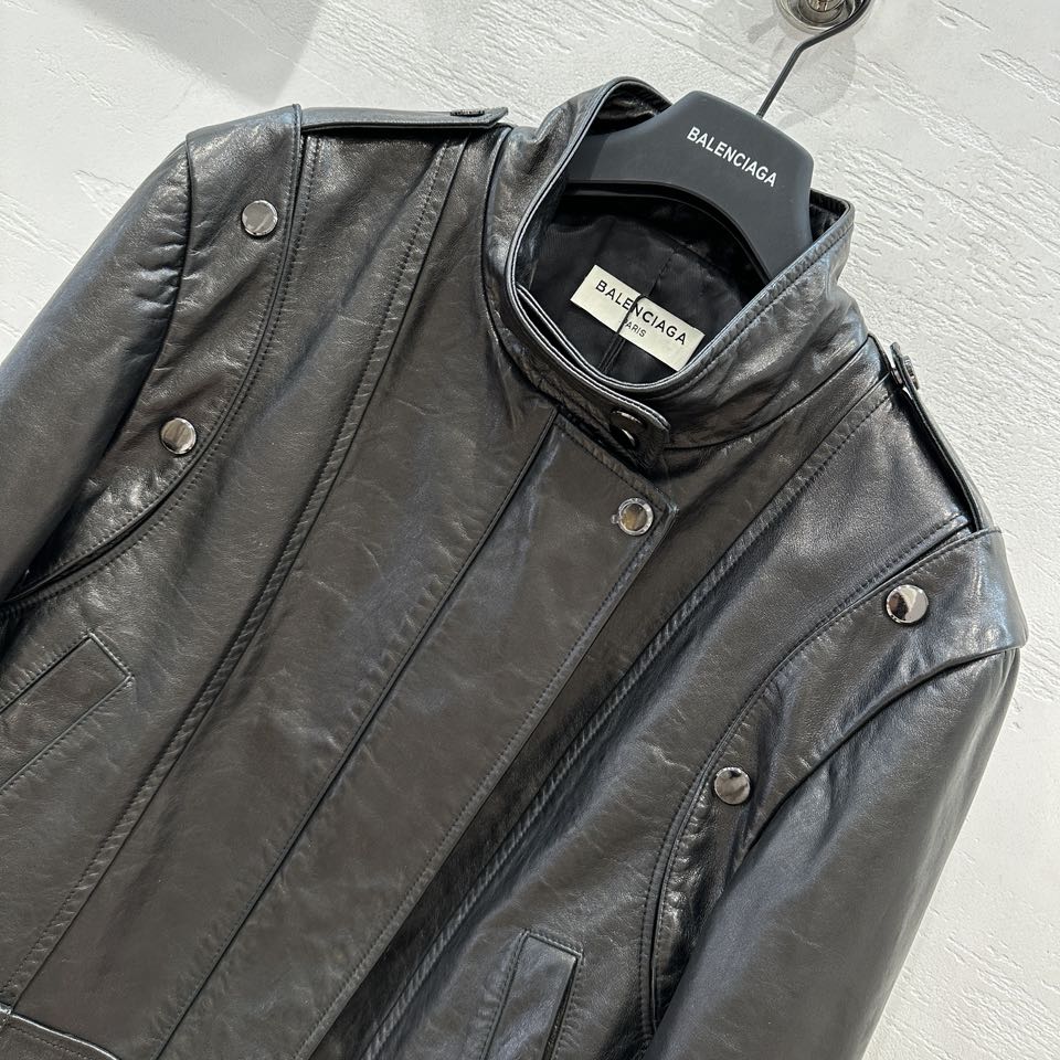 Balenciaga - 2403 - Новинка ранней весны - Двусторонняя куртка с воротником-стойкой