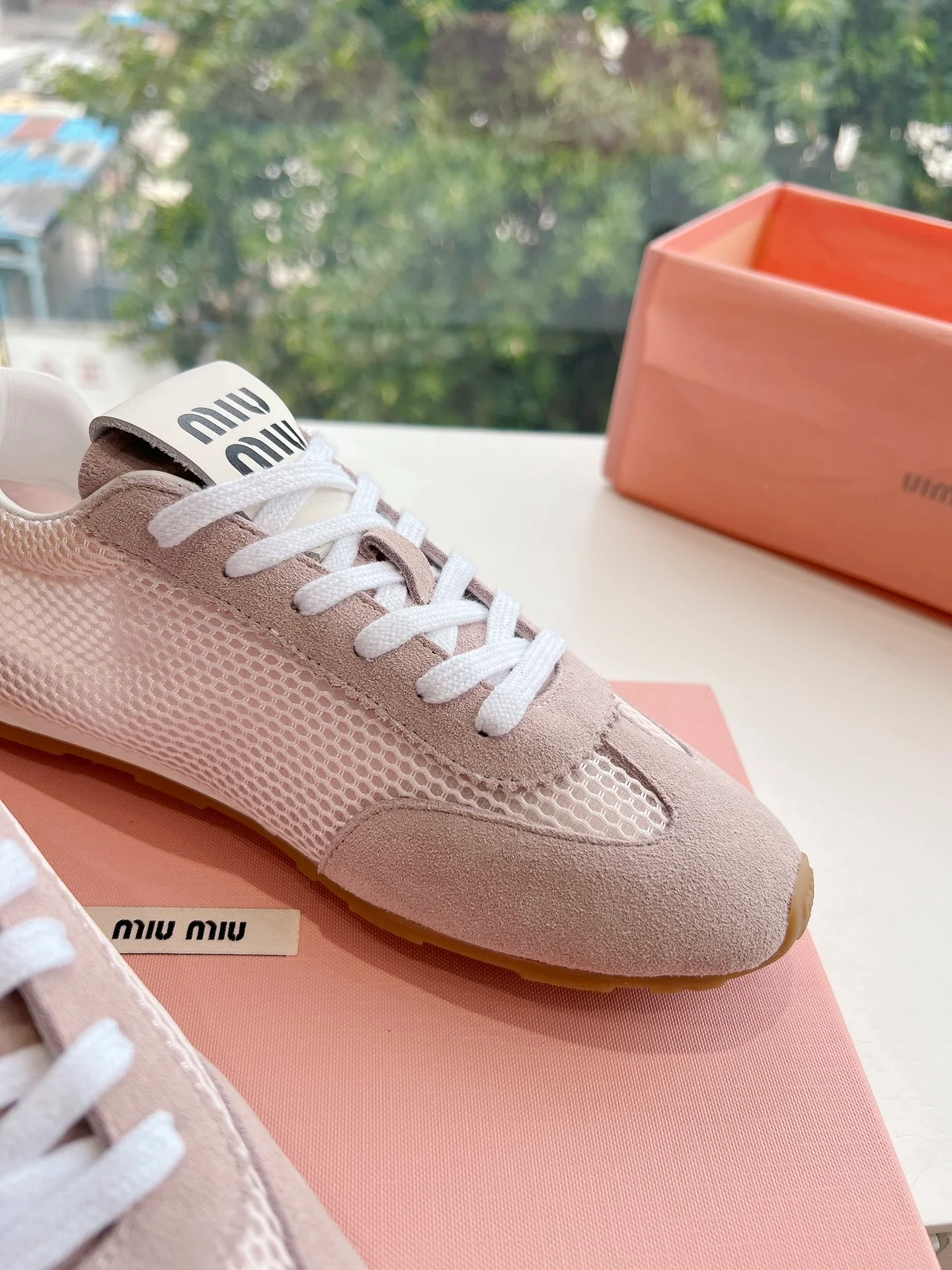 Кроссовки Miu Miu 2025 - розовые