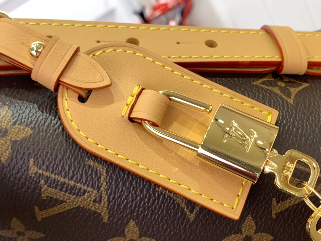 Сумка-ведро LV All-in-Bag из канваса с металлическим корпусом - коричневая.