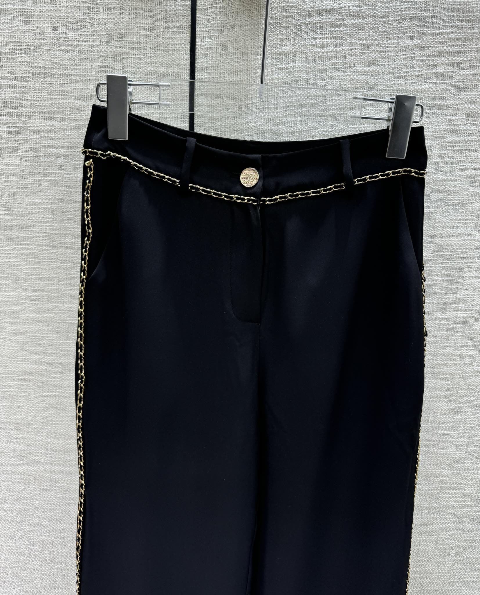 Брюки прямого кроя от Chanel 2403 Chain - 1 шт.