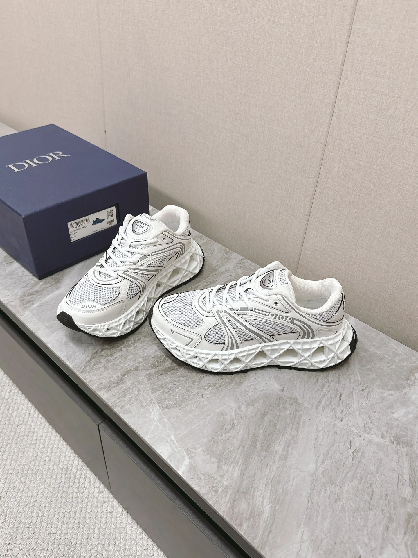 Кроссовки Dior 2024 - белые