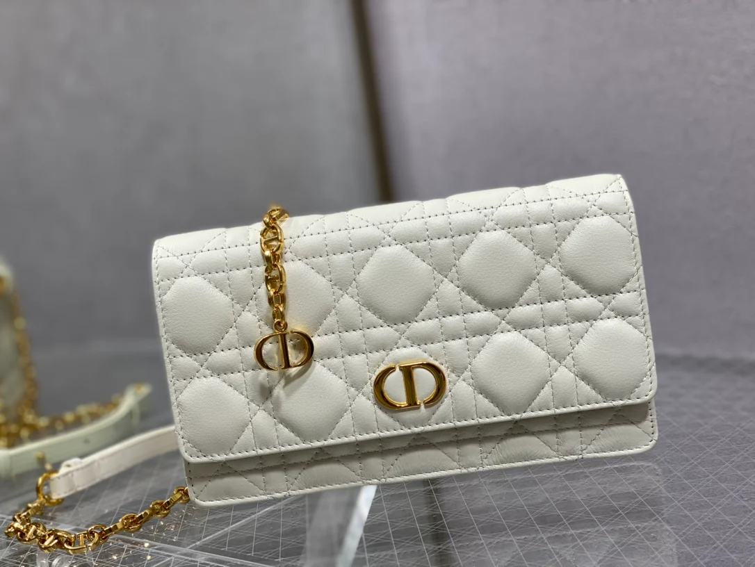 Стеганая сумка Dior-Caro из телячьей кожи с цепочкой - 3