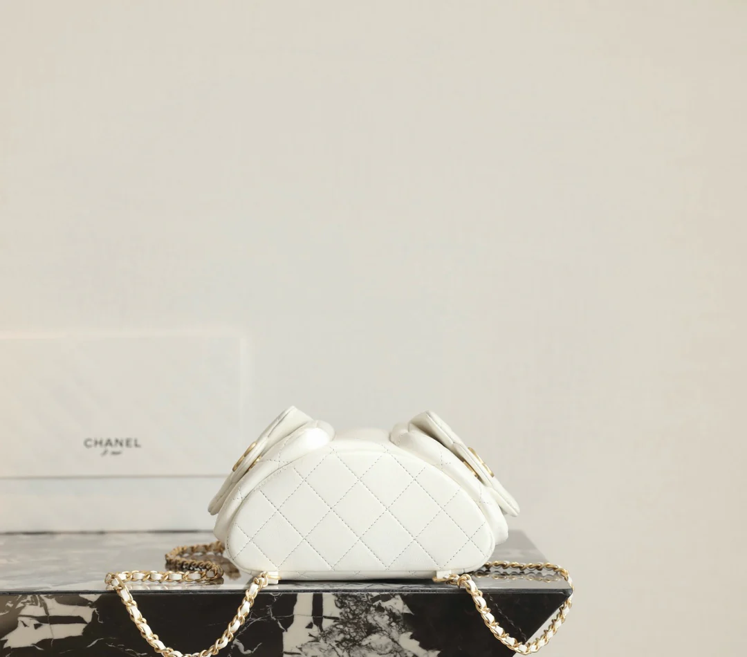 Рюкзак Chanel 25c на завязках - белый
