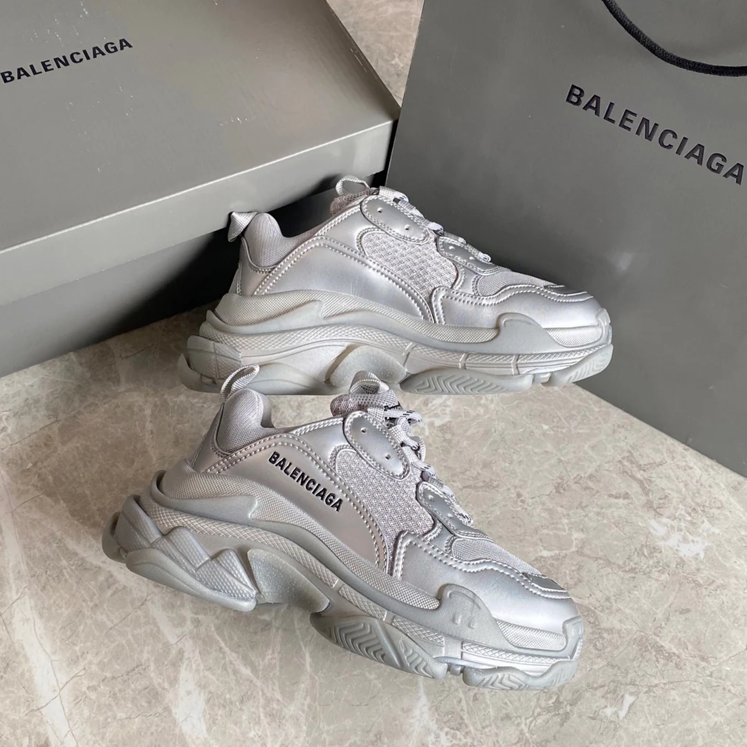 Кроссовки Balenciaga Triples Sporty Chunky Shoes - серебристые