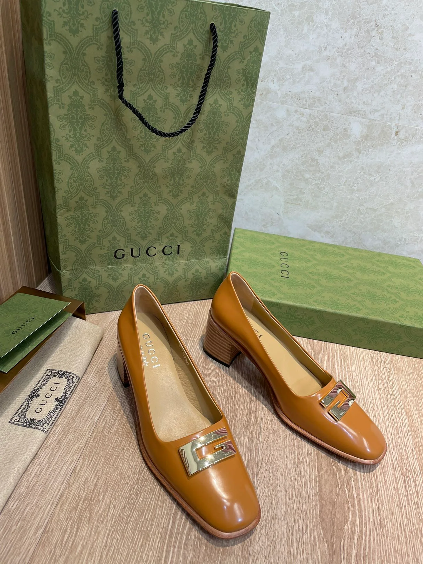 Gucci - 22 Ранняя весна - Ретро - Туфли на низком каблуке - 3