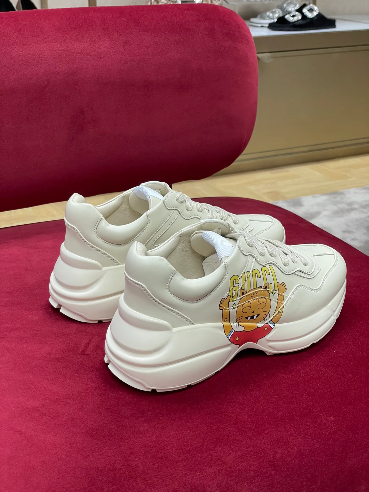 Gucci - Новинка сезона осень/зима 2022 - Обувь 