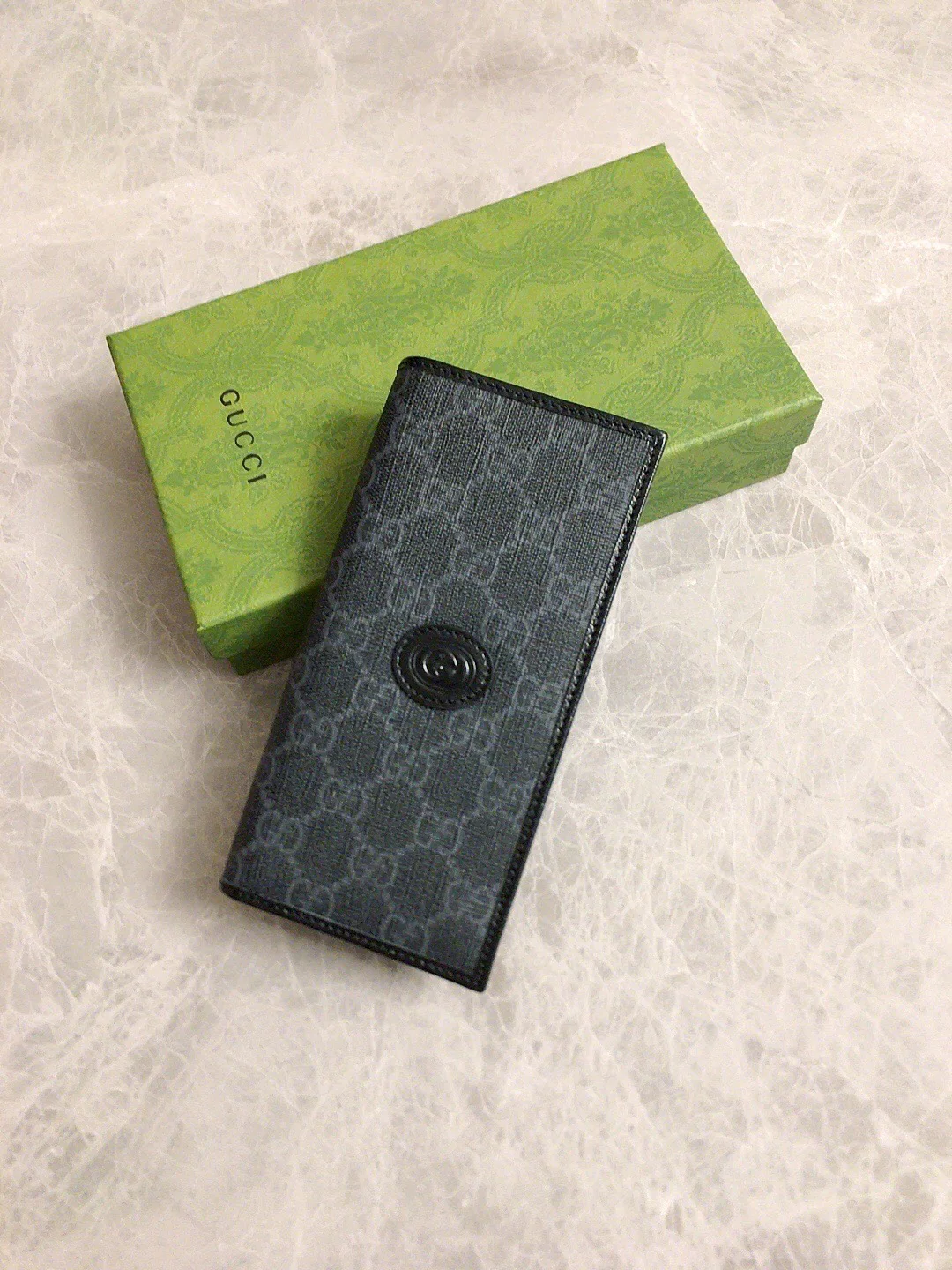 Gucci-翻盖对折长夹