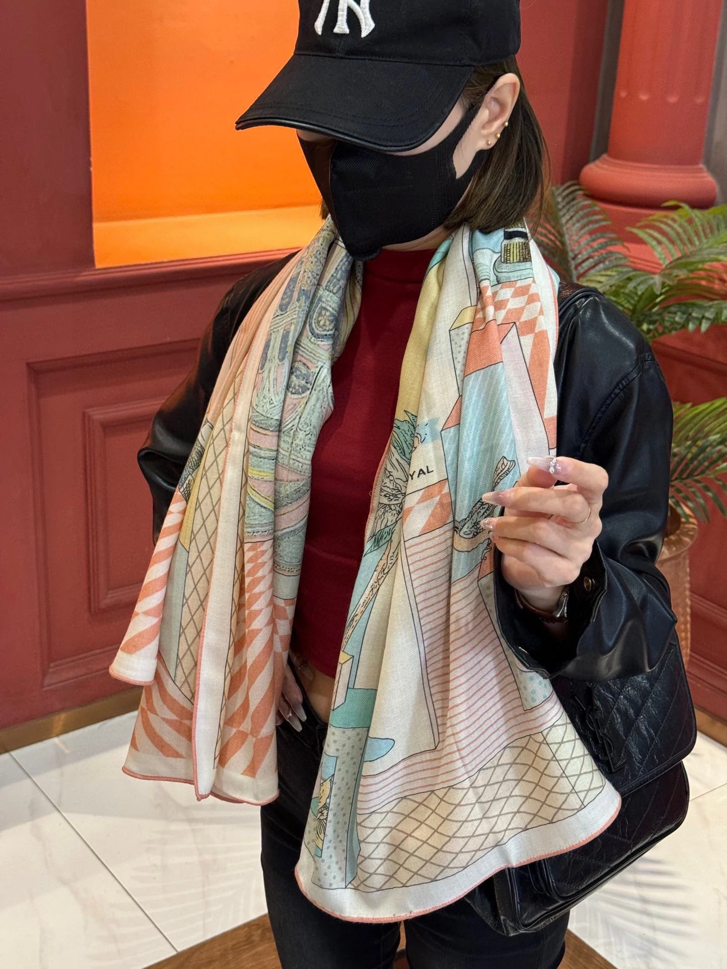 Hermes - Новый шарф Большого театра - 140-140