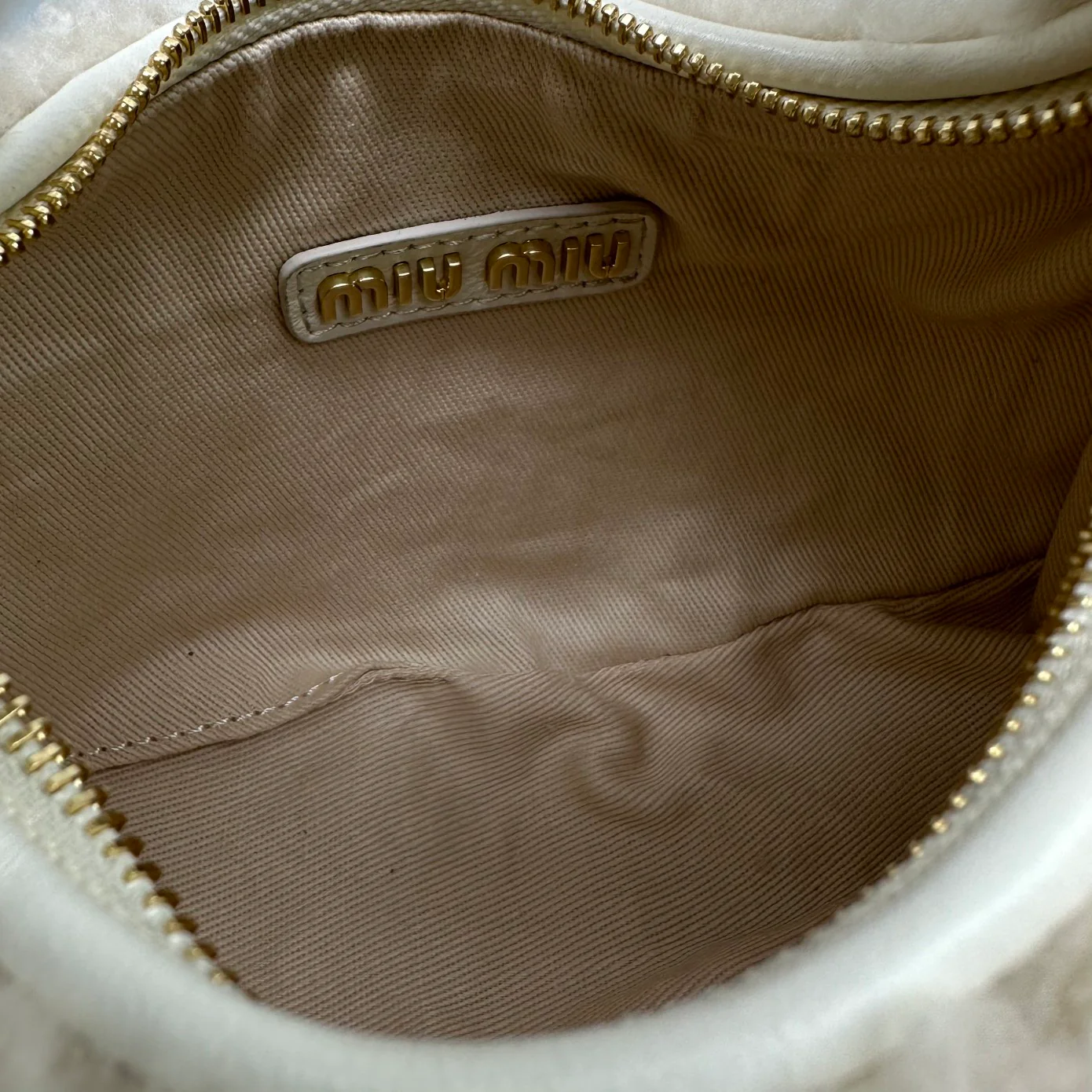 Сумка Miu Miu Wander - из овечьей шерсти - мини