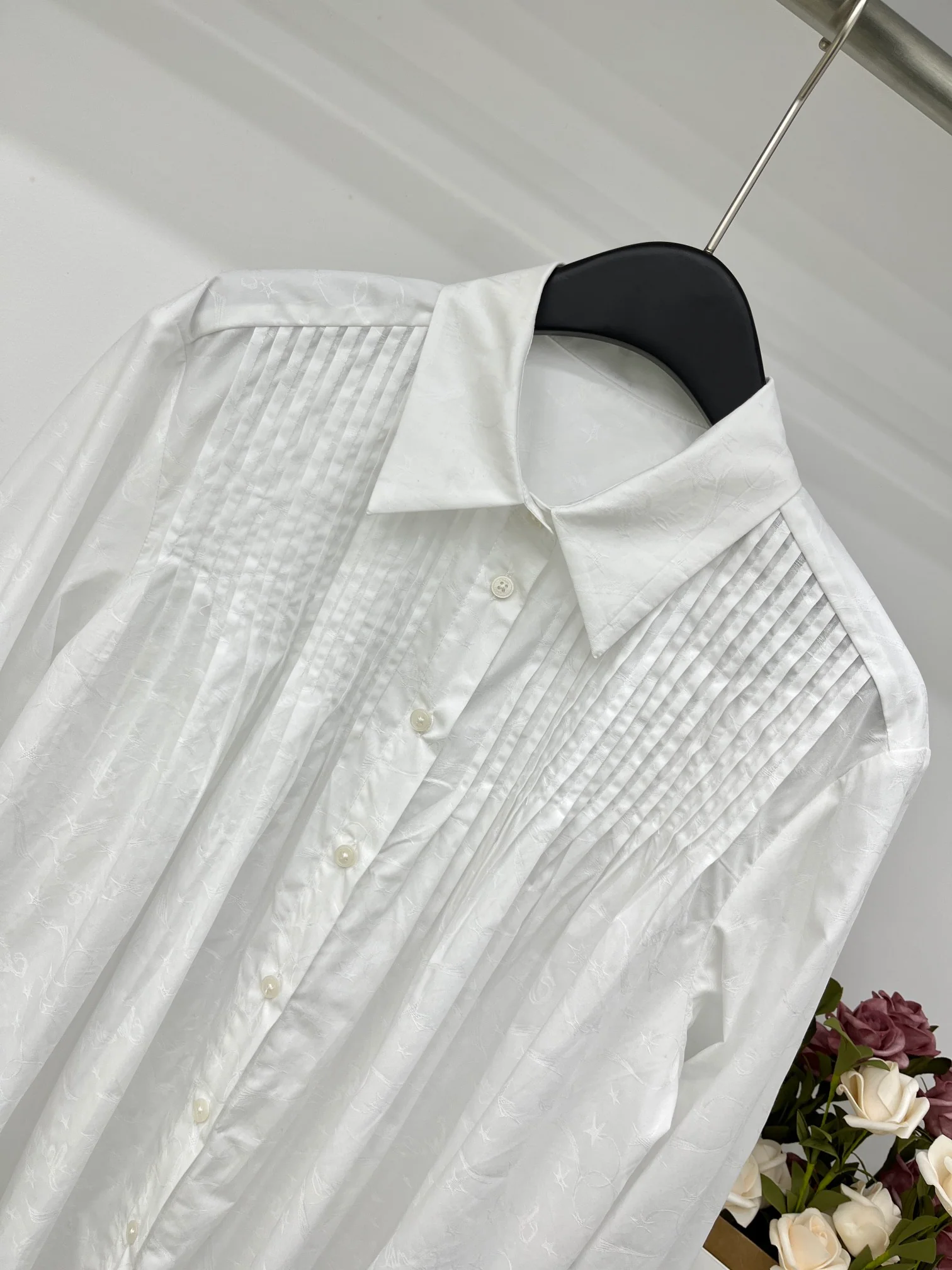 Chanel - 2403 - 24 Новая рубашка-гармошка ранней весны