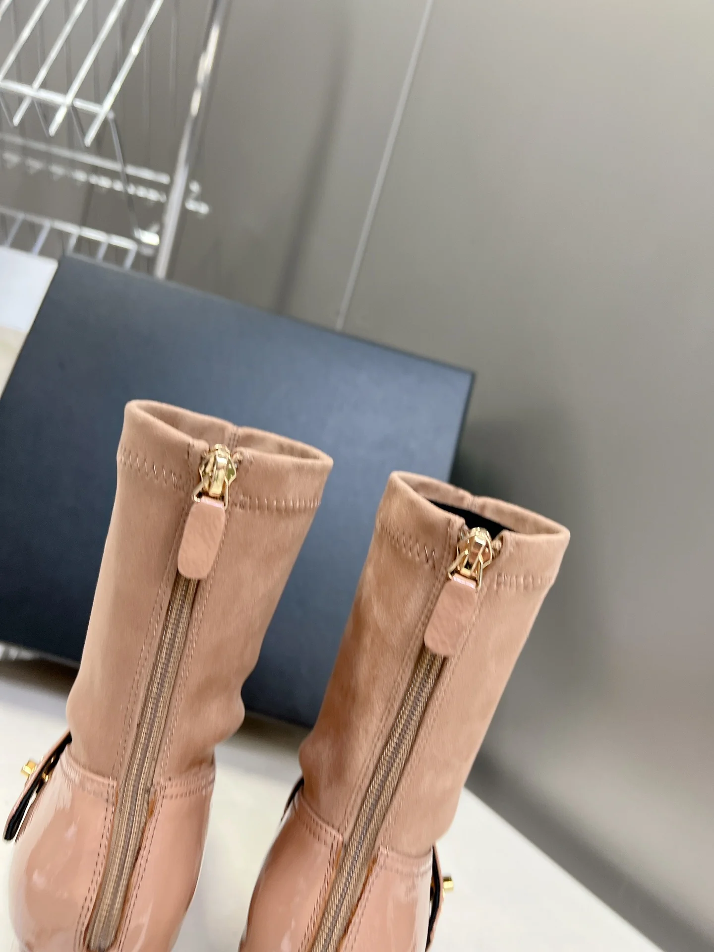 Chanel - Классические осенне-зимние повседневные ботинки - Розовые