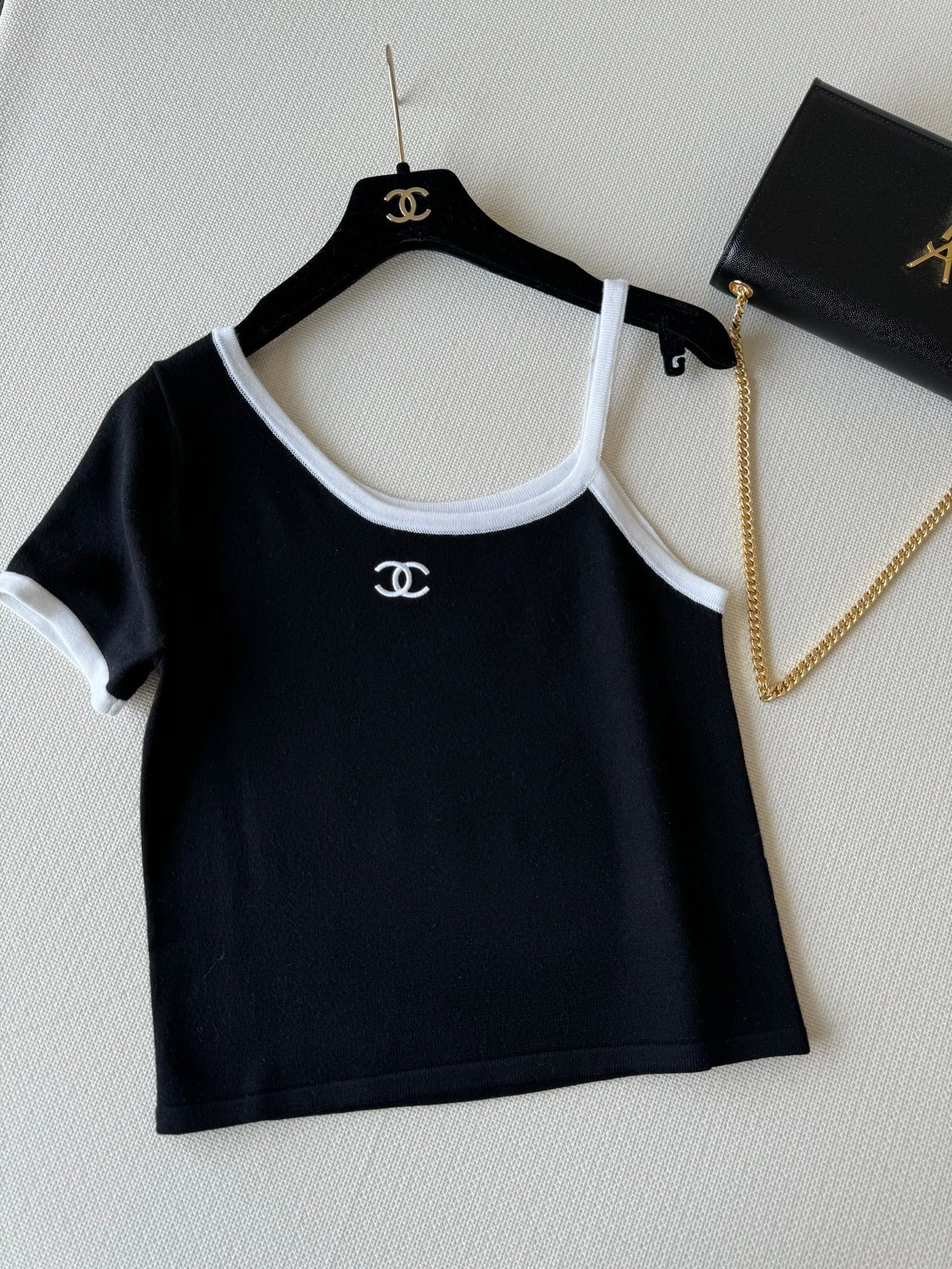 В стиле Chanel - 2403 - Новый топ на одно плечо - Черный