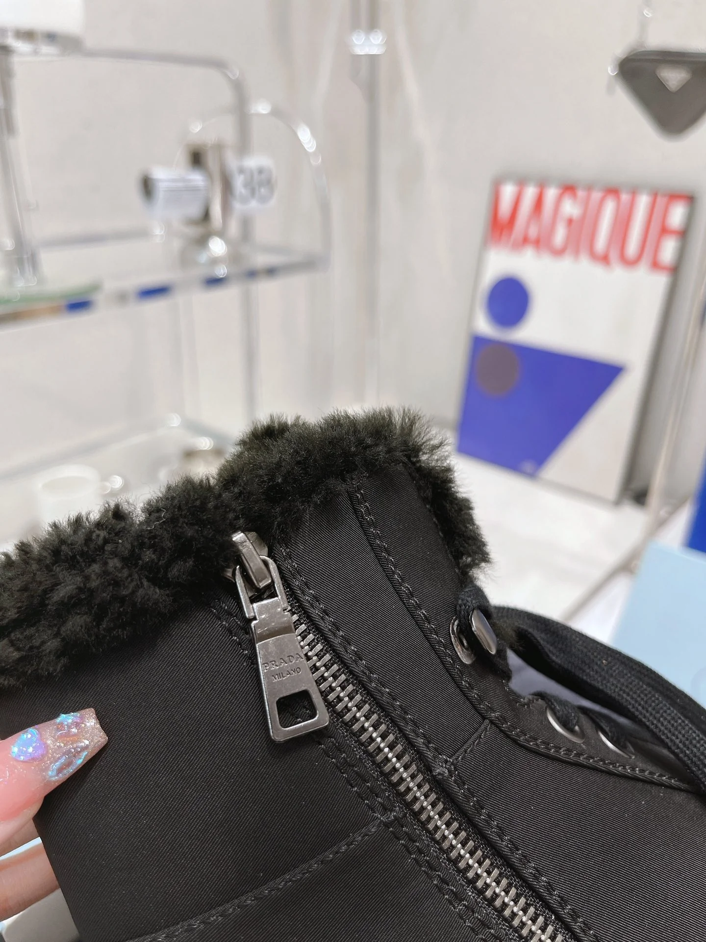 Обувь Prada - Prada - Высокие шерстяные ботильоны - Черные