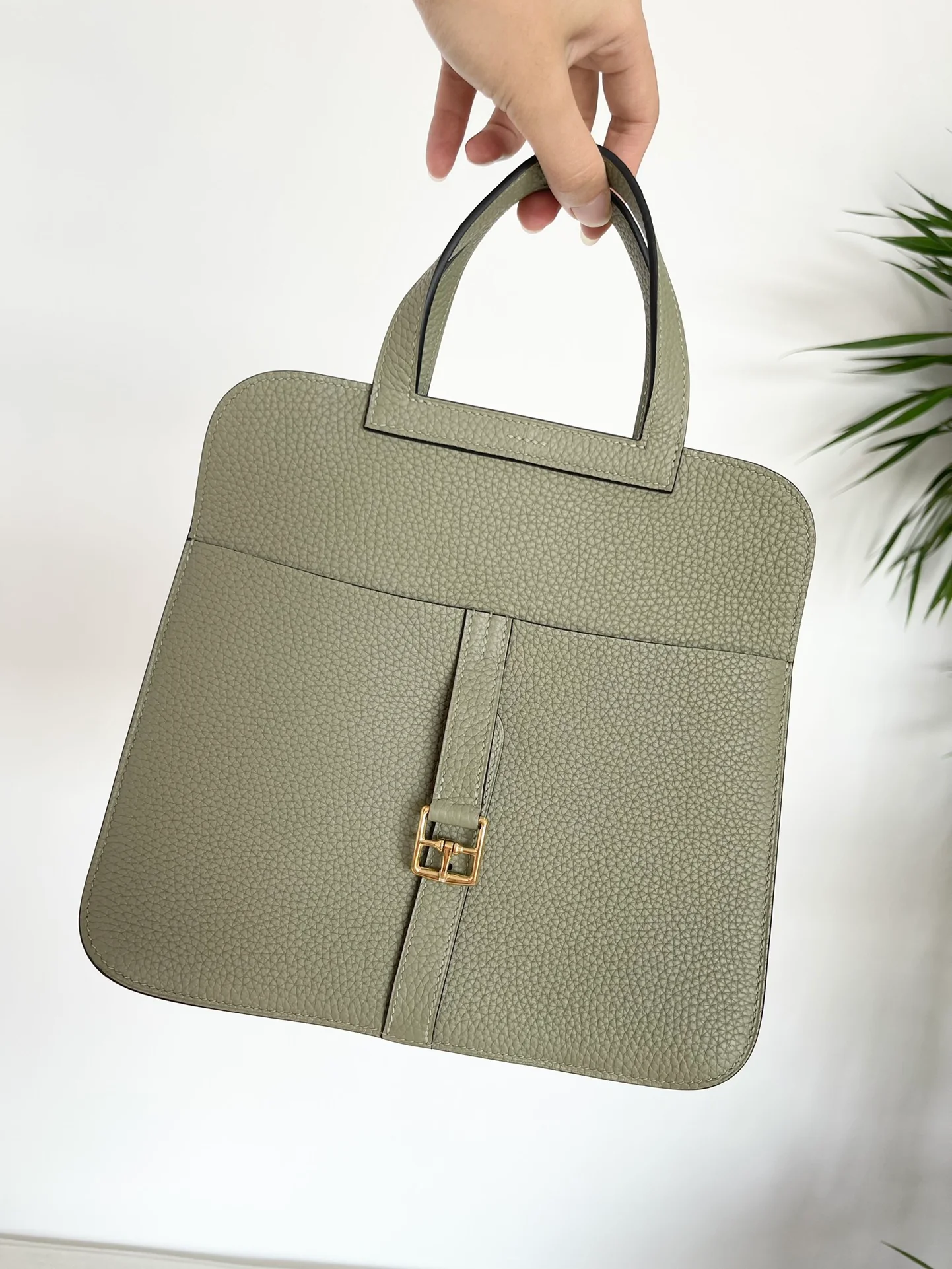 Hermes-halzan-25-sage green-tc-gold buckle