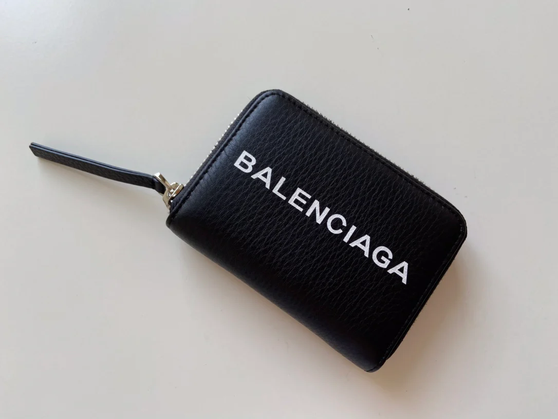 Balenciaga 拉链零钱包-荔枝牛皮