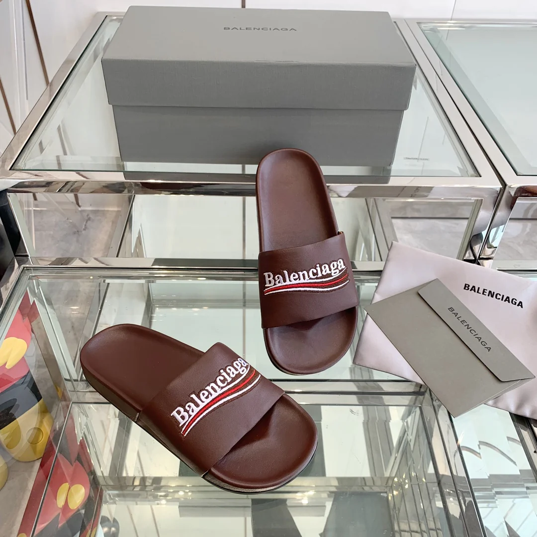 Тапочки Balenciaga с буквенным принтом - унисекс - коричневые