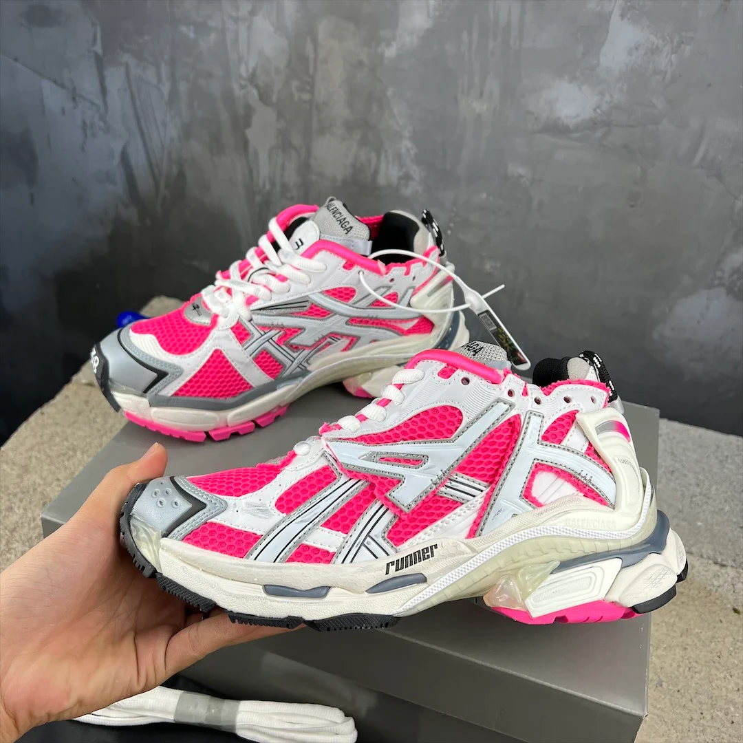 Кроссовки Balenciaga Runner - унисекс - серебристо-розовые