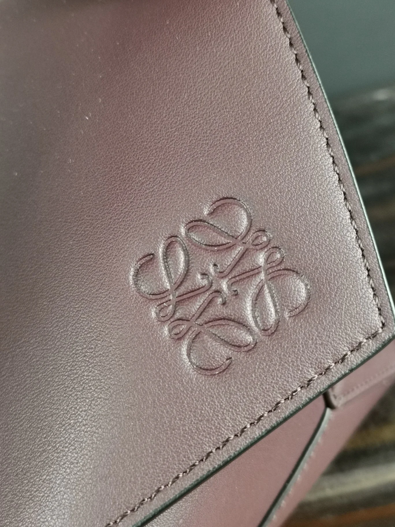 Сумка-хобо Loewe-puzzle-hobo-handbag-4