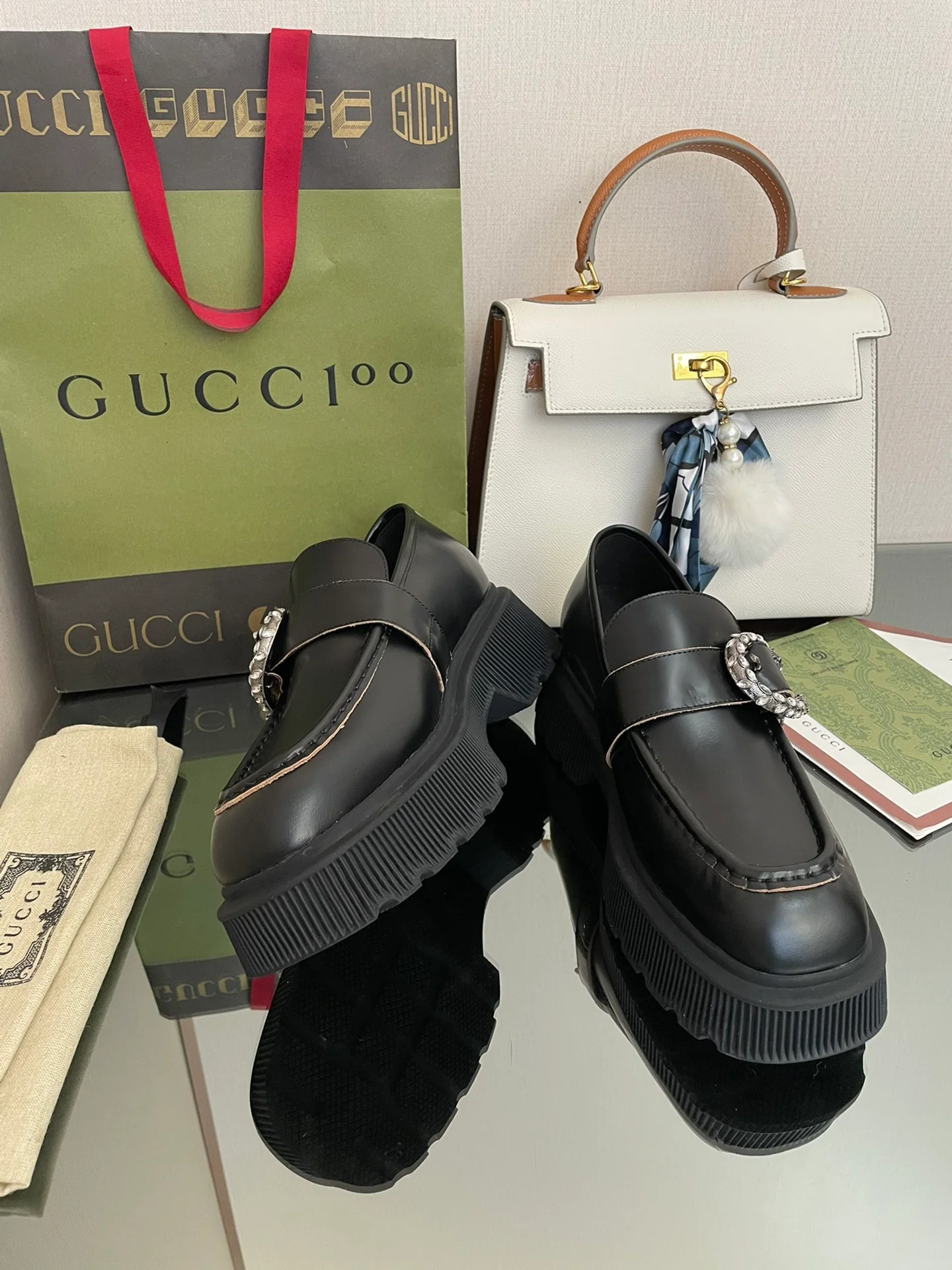 Лоферы на платформе Gucci Dionysus