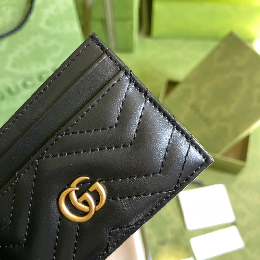 Gucci 卡包／卡片夹／名片夹