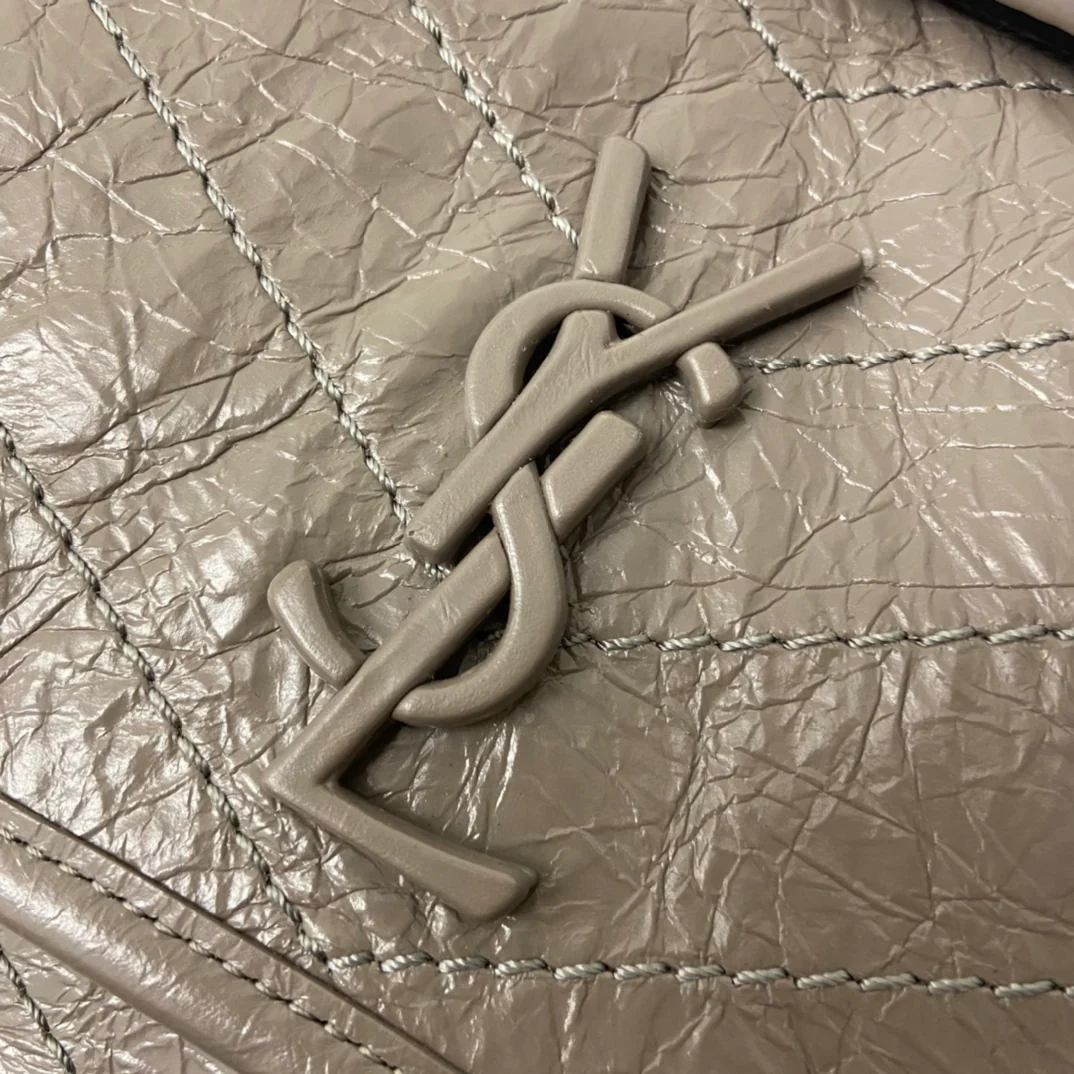 YSL-niki-baby-22cm-khakink4