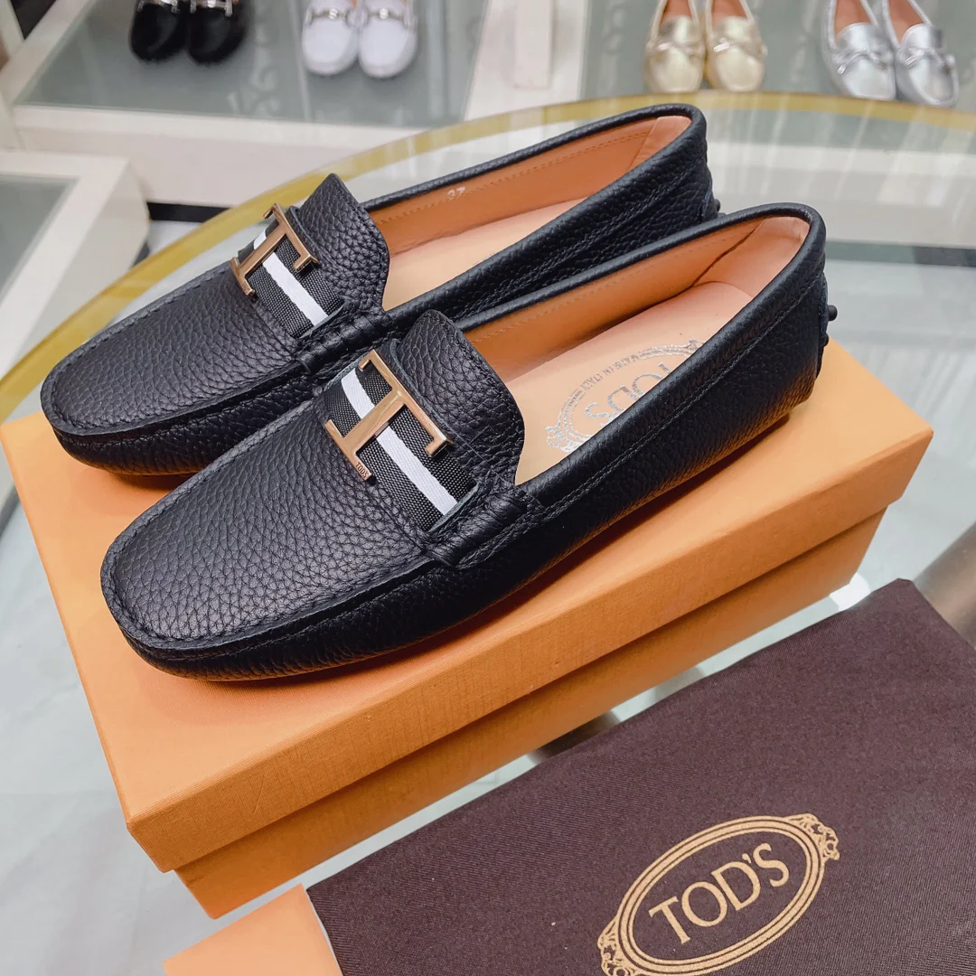 Tods - Футболки большого размера - Лоферы - Туфли без шнурков