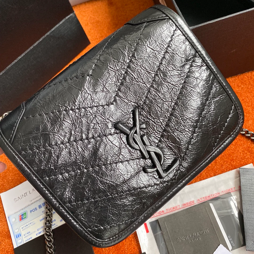 YSL-niki-chain-wallet