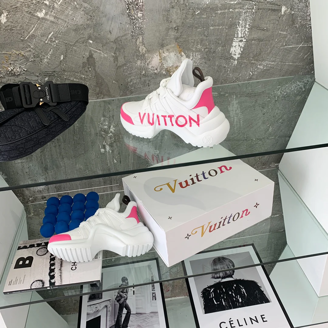 Обувь LV - Массивные кроссовки LV - 22