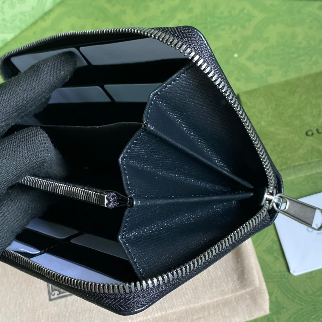 Gucci 男款拉链长夹