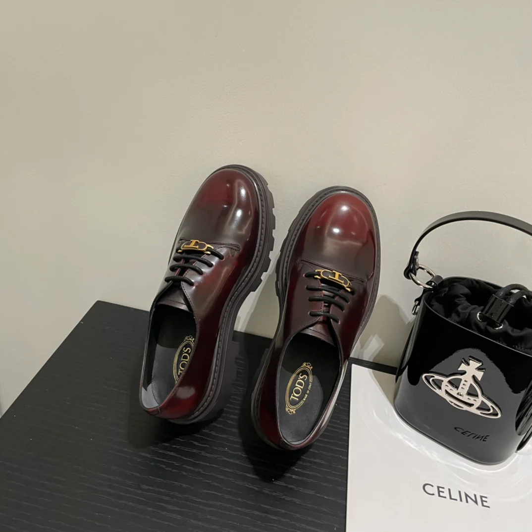 Tods - Британский стиль - Ретро - Шнурки - Лоферы