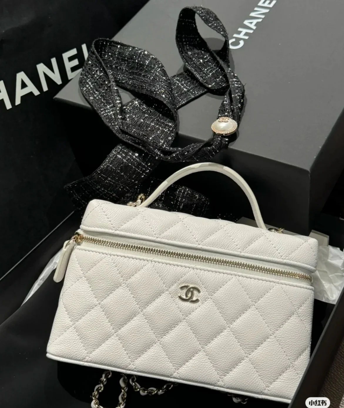 Сумка для ланча Chanel 25c-LP - белая