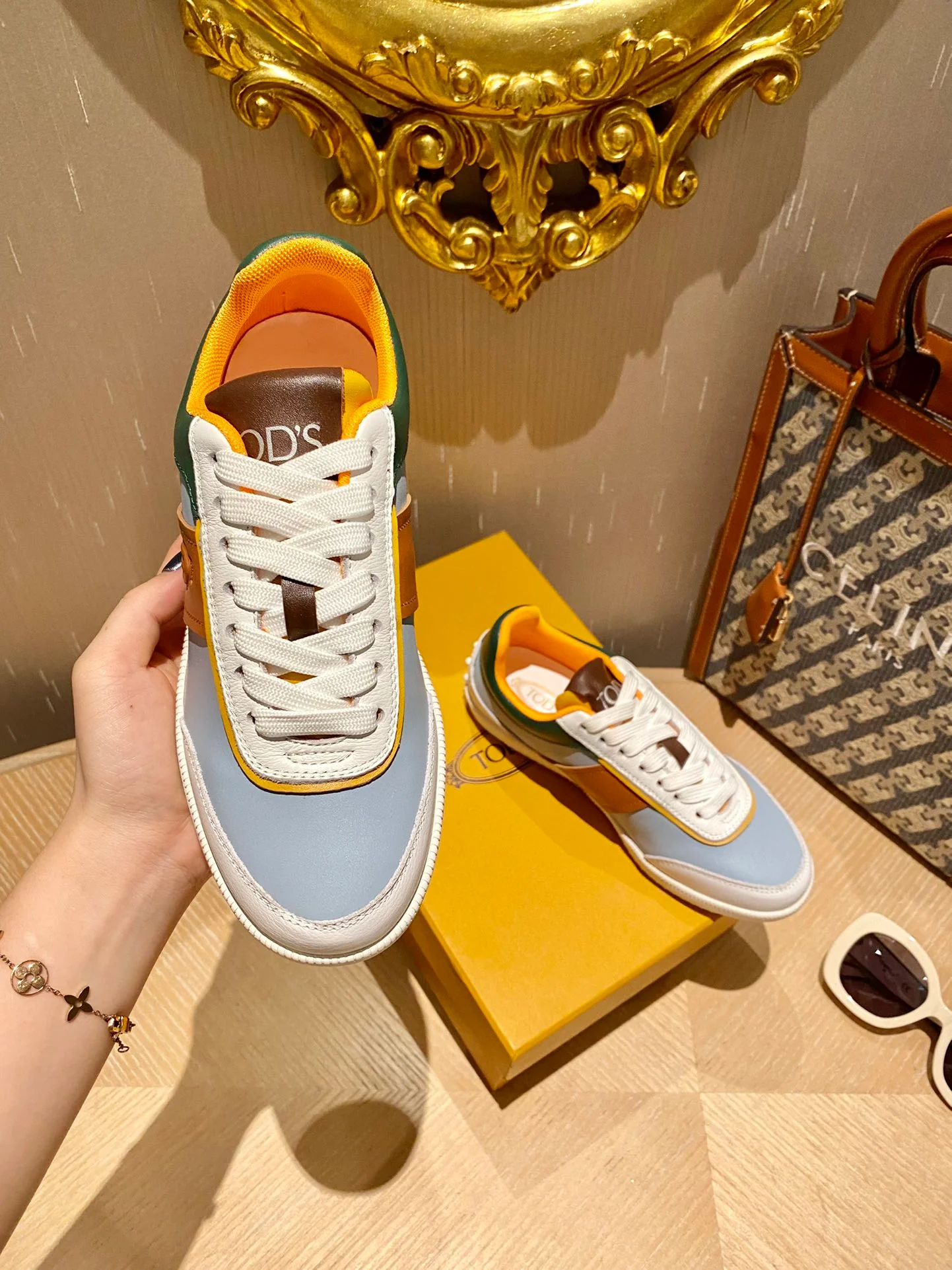 Кроссовки Tods - белые - повседневная обувь