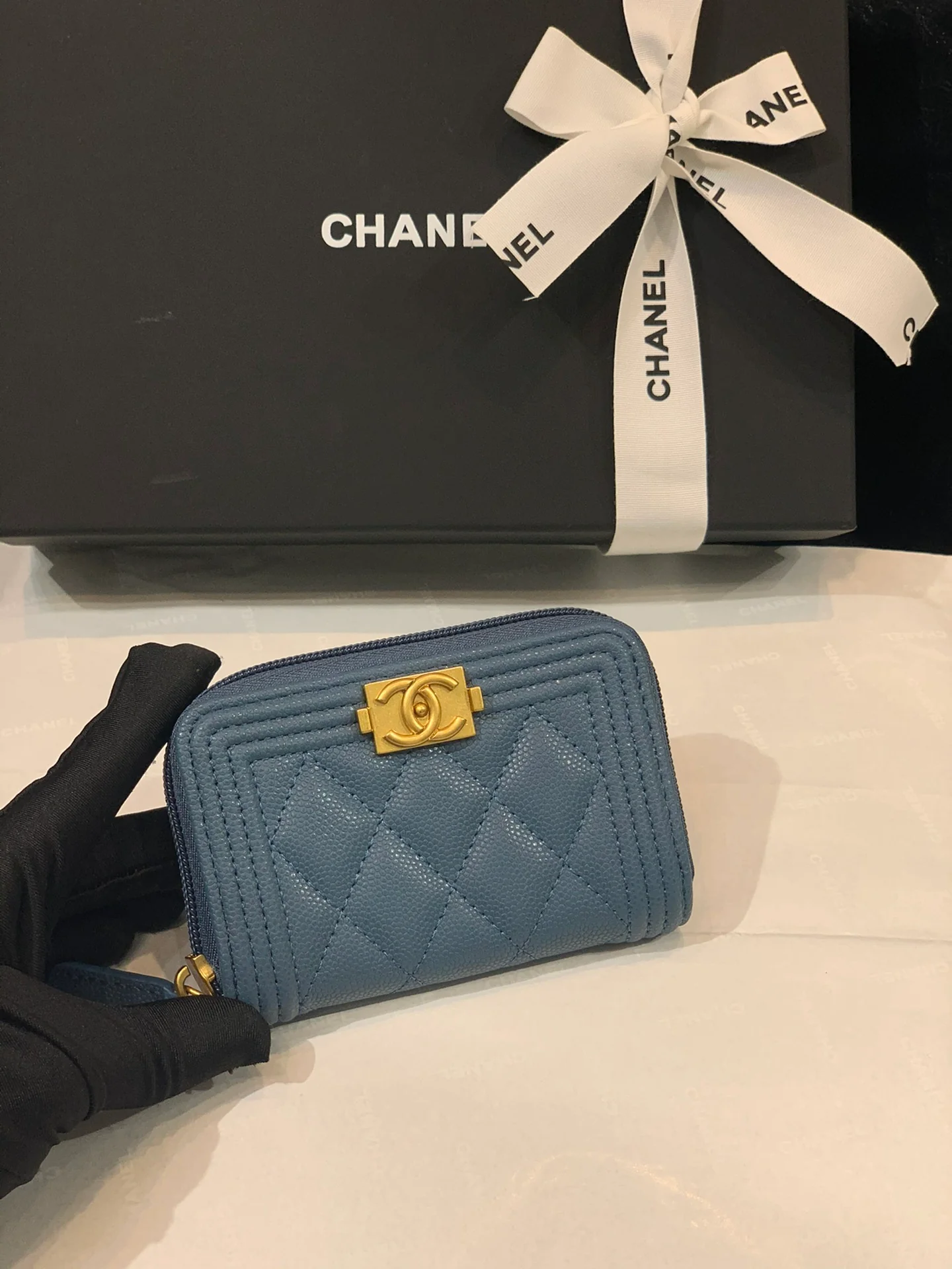 Chanel-Leboy 经典拉链零钱包 阴霾蓝