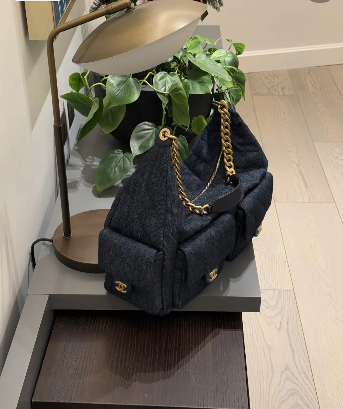 Chanel 25 Chobo Denim Small - Темно-синий