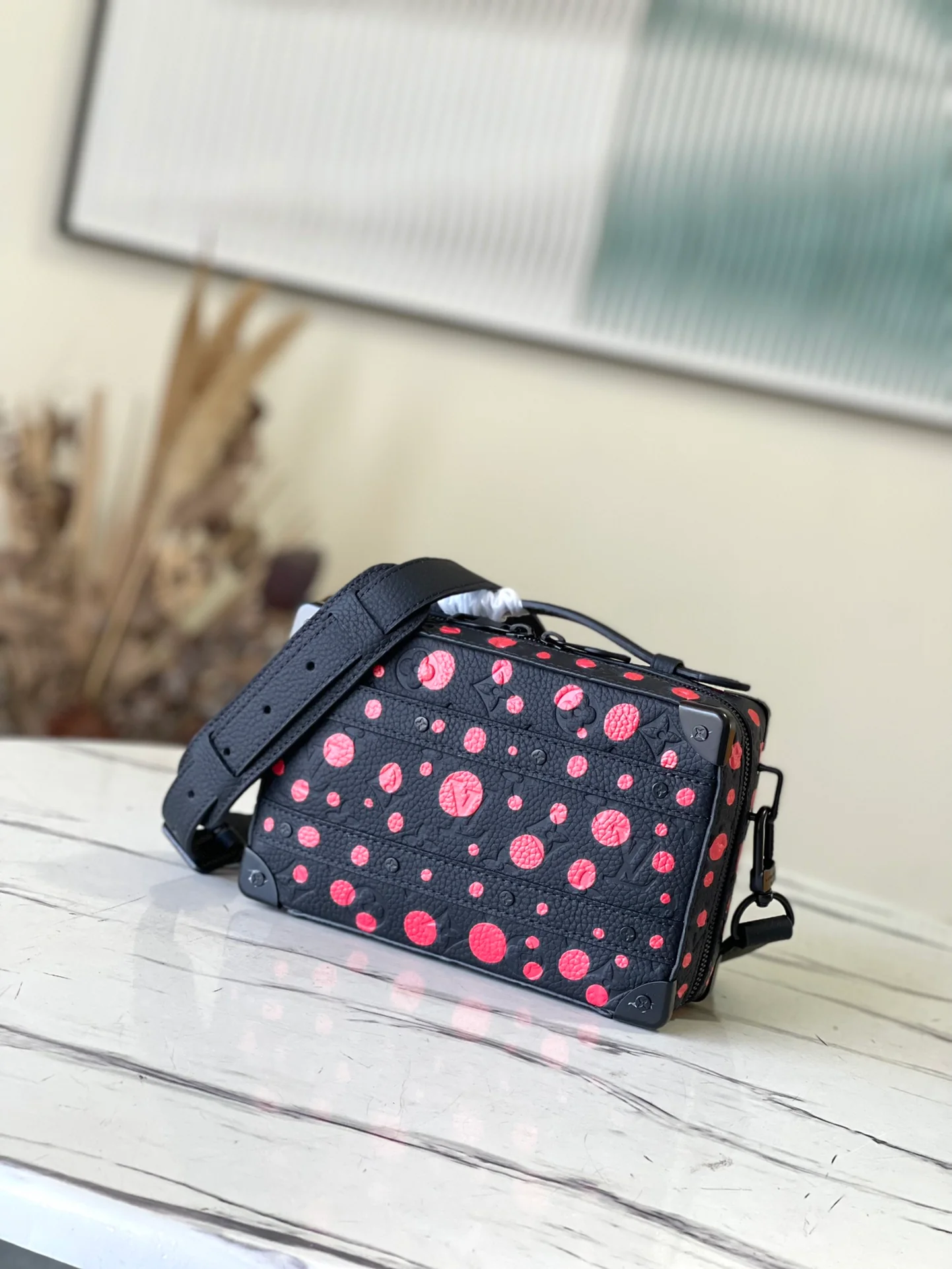 m21677-LV-handle-soft-trunk-handbag