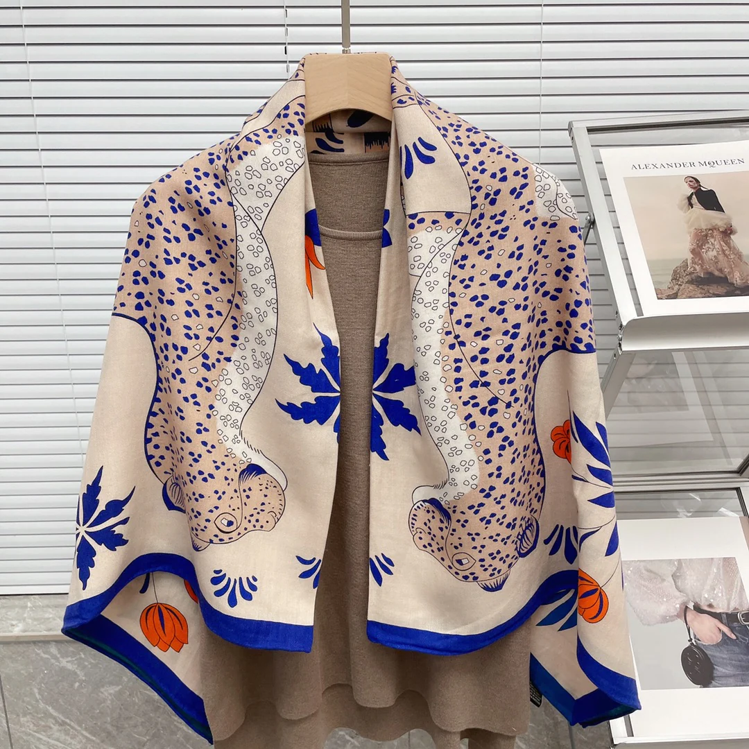 Большой двусторонний шарф Hermes - 136 см - 30 - Шелк 70 - Шерсть - 3