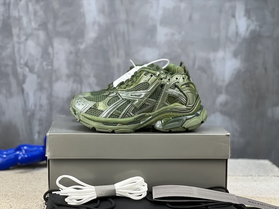 Кроссовки Balenciaga Runner - унисекс - зеленые