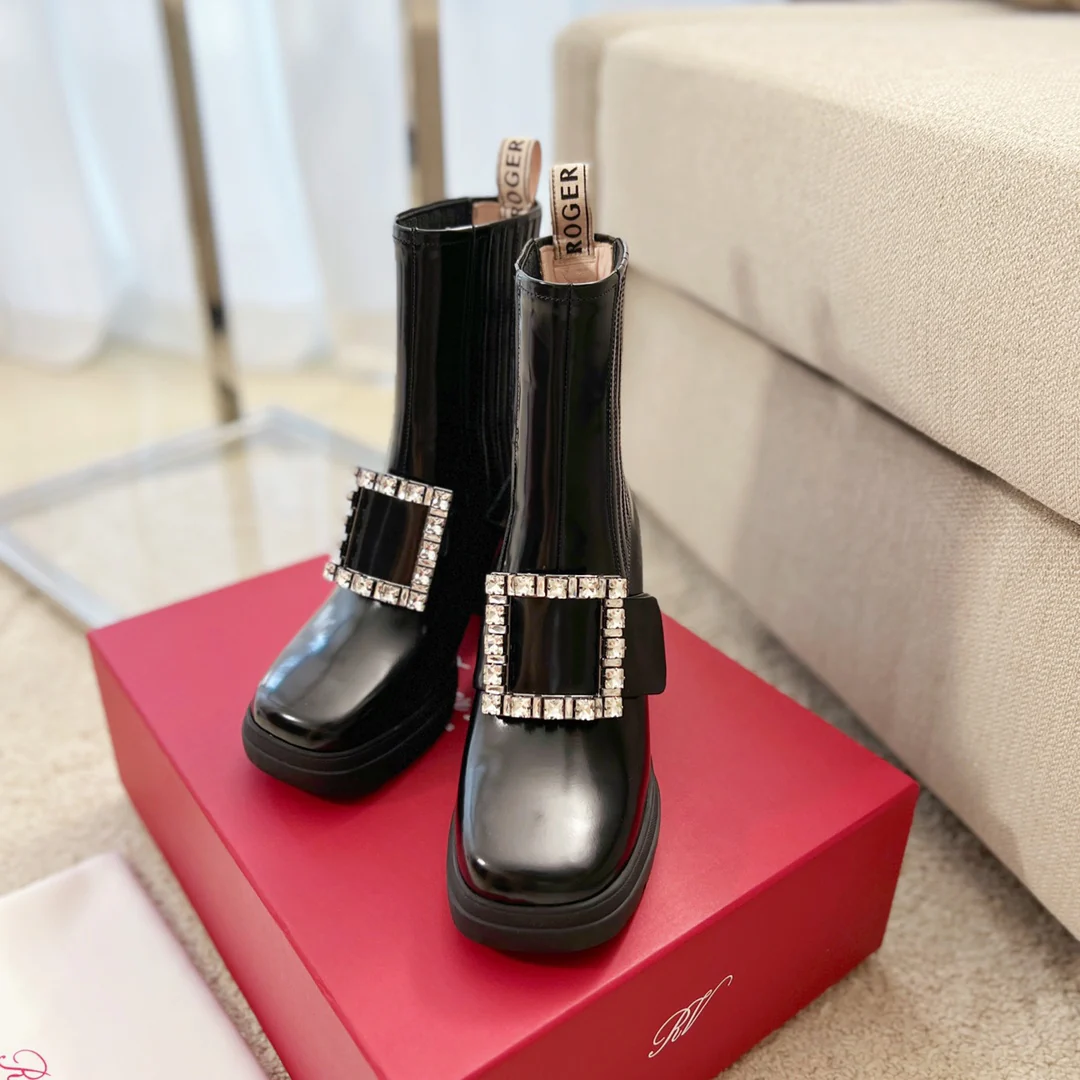 RV Shoes - 22ss - Ботинки до середины икры на массивном каблуке, украшенные стразами - Стиль Оуян Наны