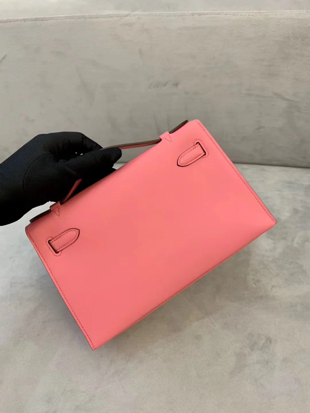 Мини-сумочка Hermes Kelly 1-го поколения, 22 см, помада Swift 8W с серебряной пряжкой.