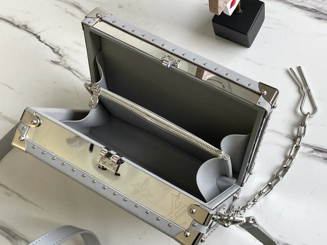 lv-m20233-Сумка-коробка для зеркал