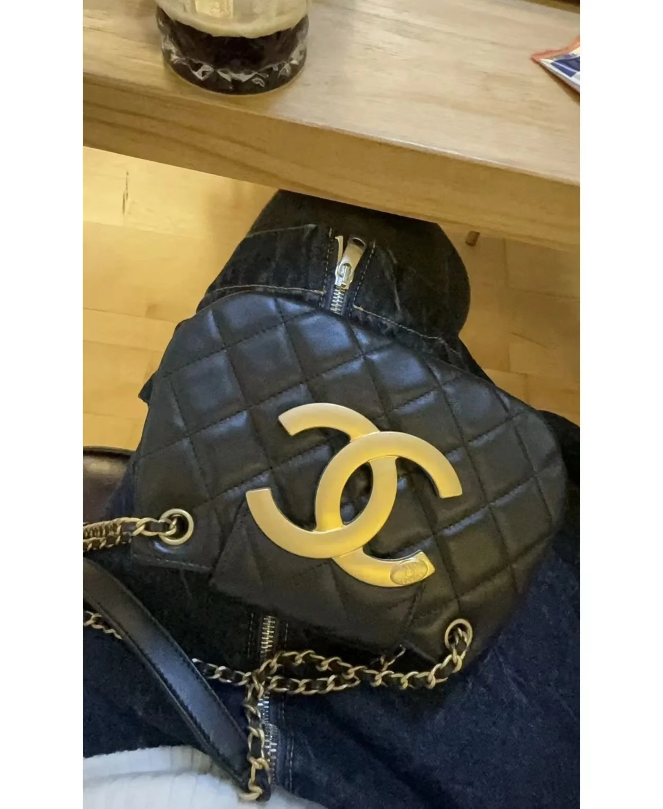 Chanel - Новая большая сумка-мессенджер с двойной буквой C - Черная