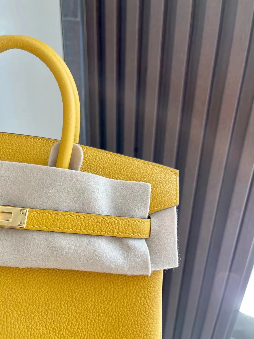 Пряжка Hermes Birkin 25 Togo из янтарного желтого золота